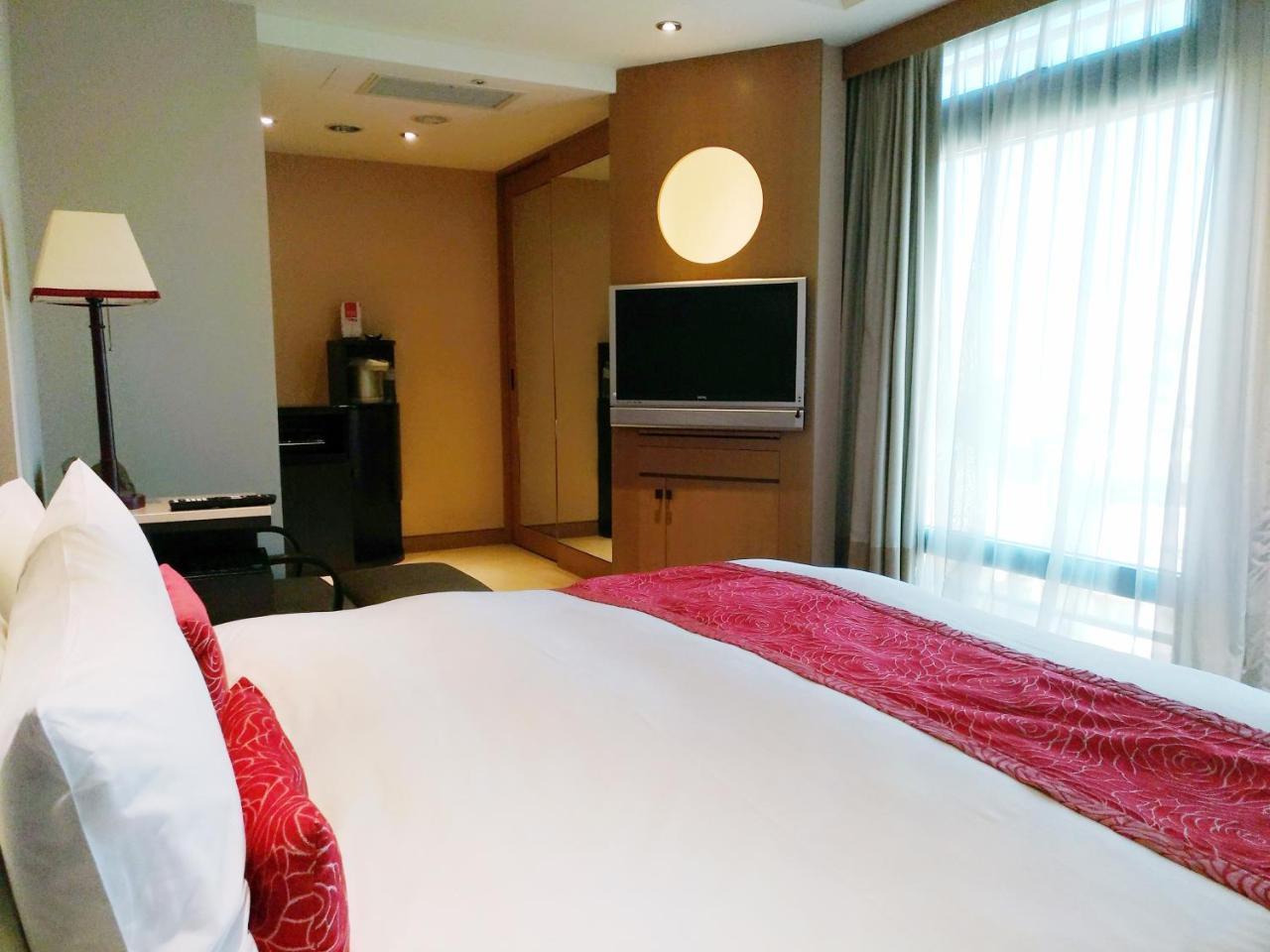 Landmark Inn New Taipei City Exterior photo