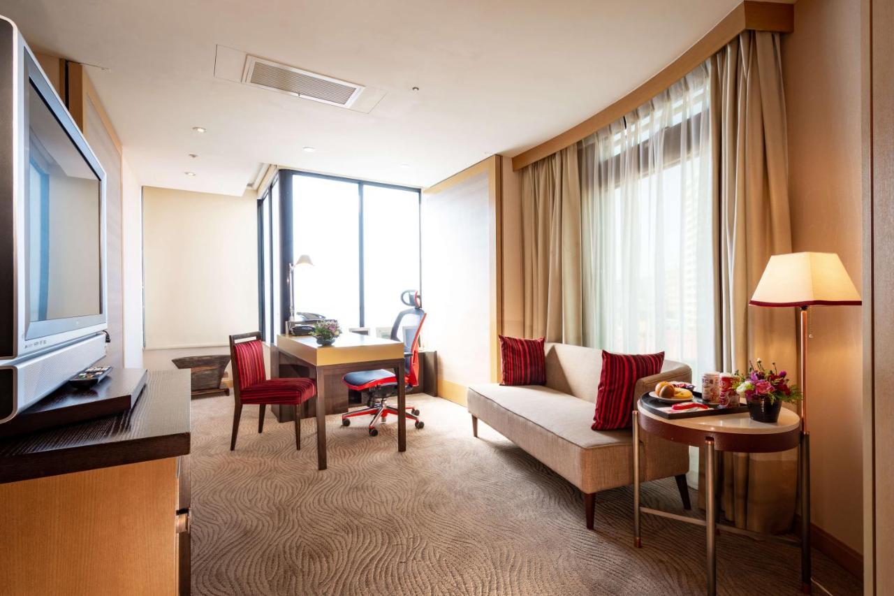 Landmark Inn New Taipei City Exterior photo