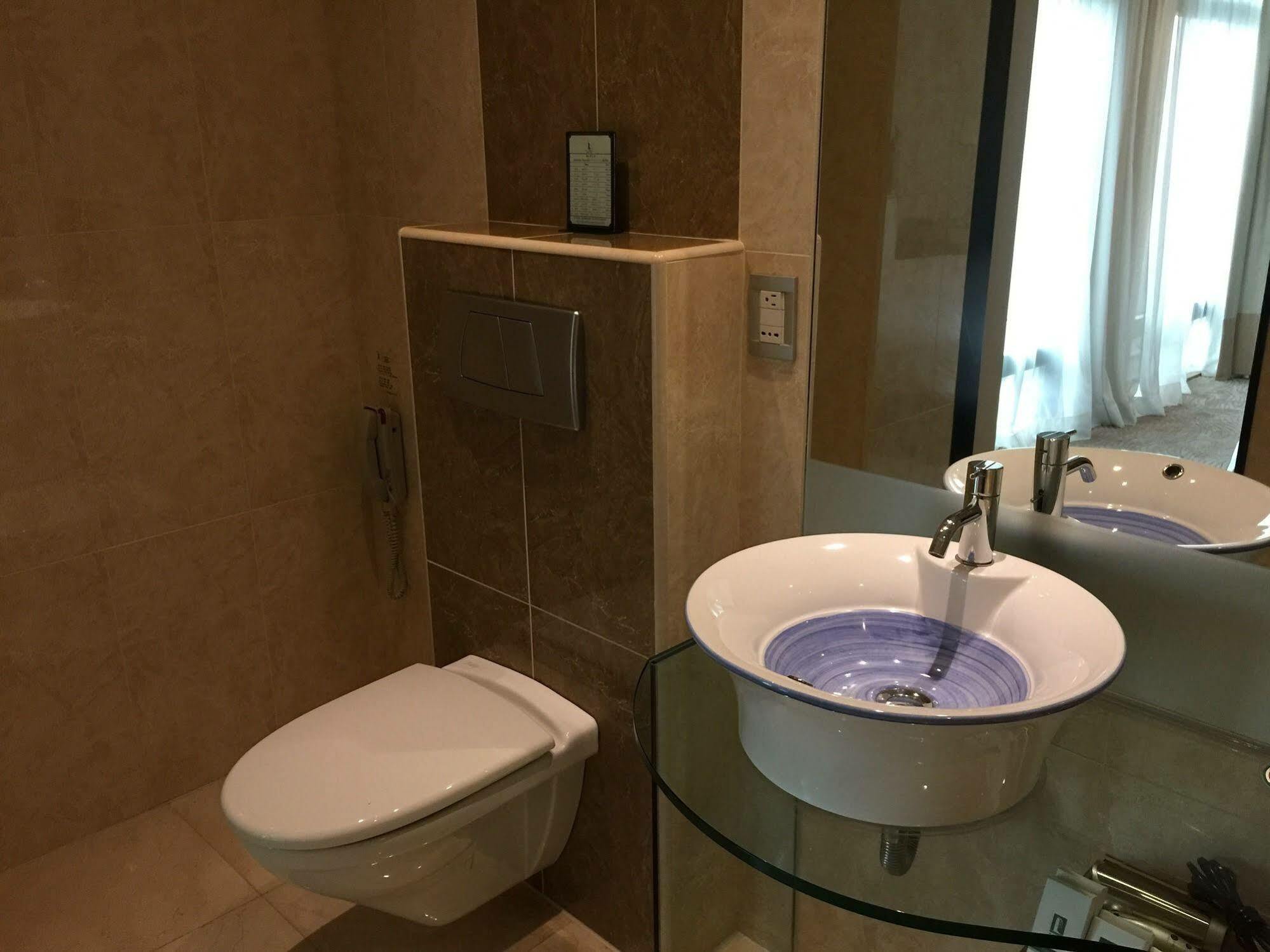 Landmark Inn New Taipei City Exterior photo