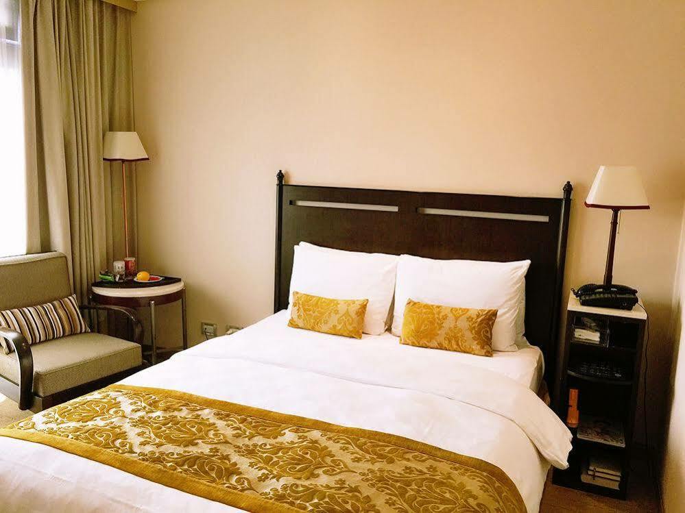 Landmark Inn New Taipei City Exterior photo